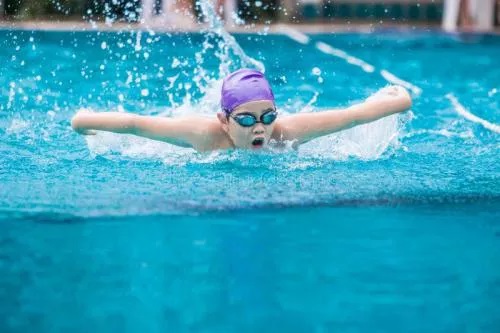 一個適合孩子們遊泳鍛煉的宅男天堂污污视频