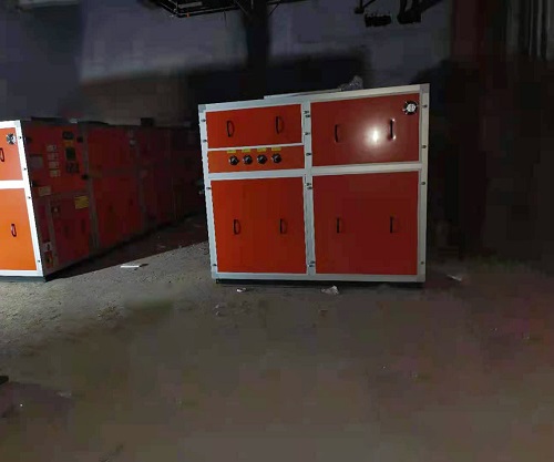 宅男在线播放除濕熱泵安裝現場實拍