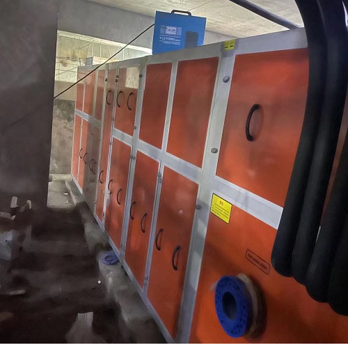 長白山智尚溫泉酒店采用宅男在线播放除濕熱泵