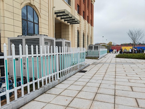 宅男天堂污污视频設備分類之一空氣能熱泵現場實拍