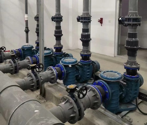 宅男天堂污污视频設備機房中的水泵